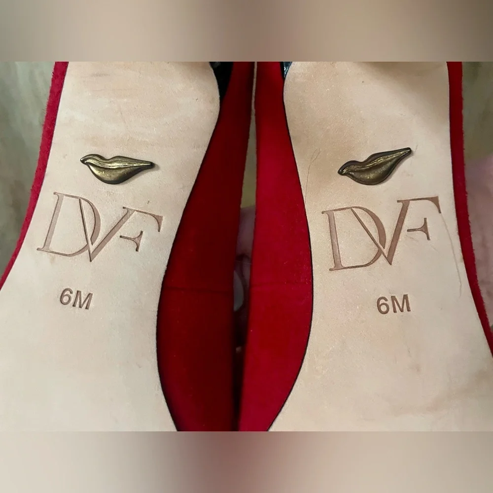 Diane Von Furstenberg Heels Shoes US 6 Red Suede Pointed Toe Christmas Holiday - Picture 10 of 12
